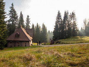 Jizerskohorská roubenka se dočkala uznání. Liščí bouda získala ocenění Patria Nostra