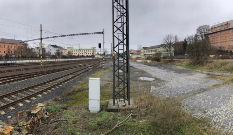 Trať, kde umírali lidé, nyní ohlídají chytré kamery. Soutěž Slepá místa zná vítěze