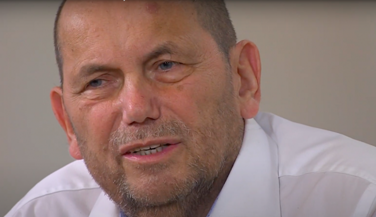 Zemřel ekonom Michal Mejstřík, bývalý člen NERV.