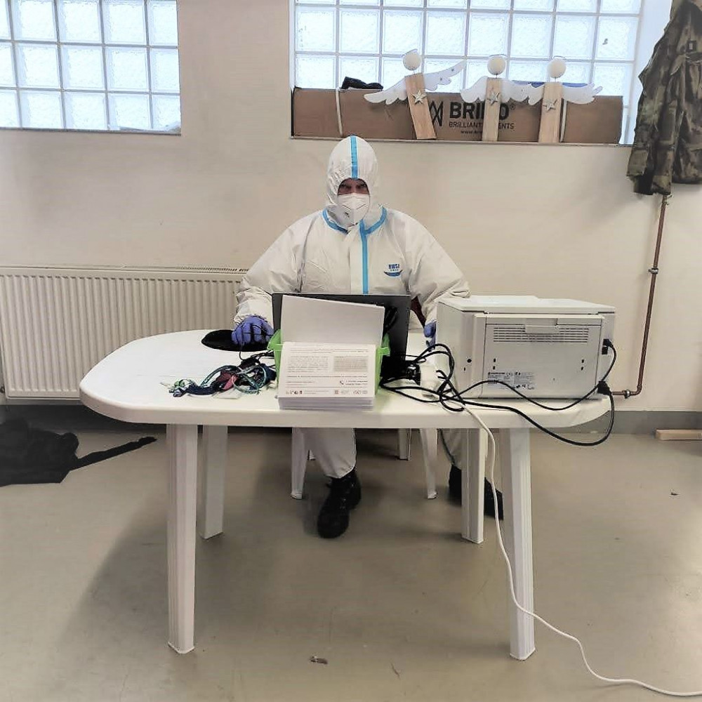 Armádní specialisté pomáhají v Domažlické nemocnici bojovat s covidem