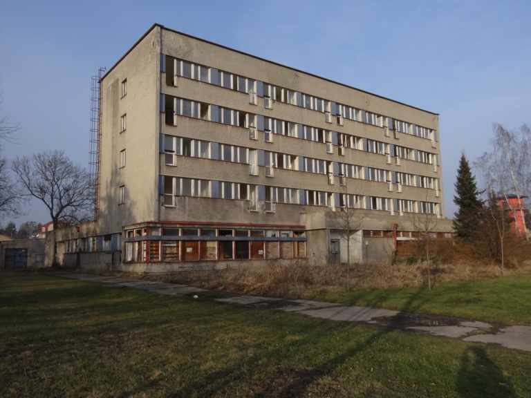 Co bude s Kovákem? Na místě vybydlené ubytovny má v Chrastavě vyrůst Lidl