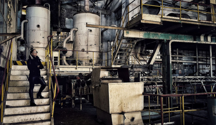 Česká královna urbexu mapuje po celém světě opuštěná sanatoria nebo nacistické vily