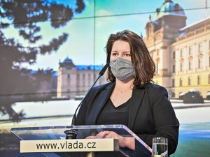 Maláčová: Vláda projedná dvě verze zvýšení nemocenské v karanténě