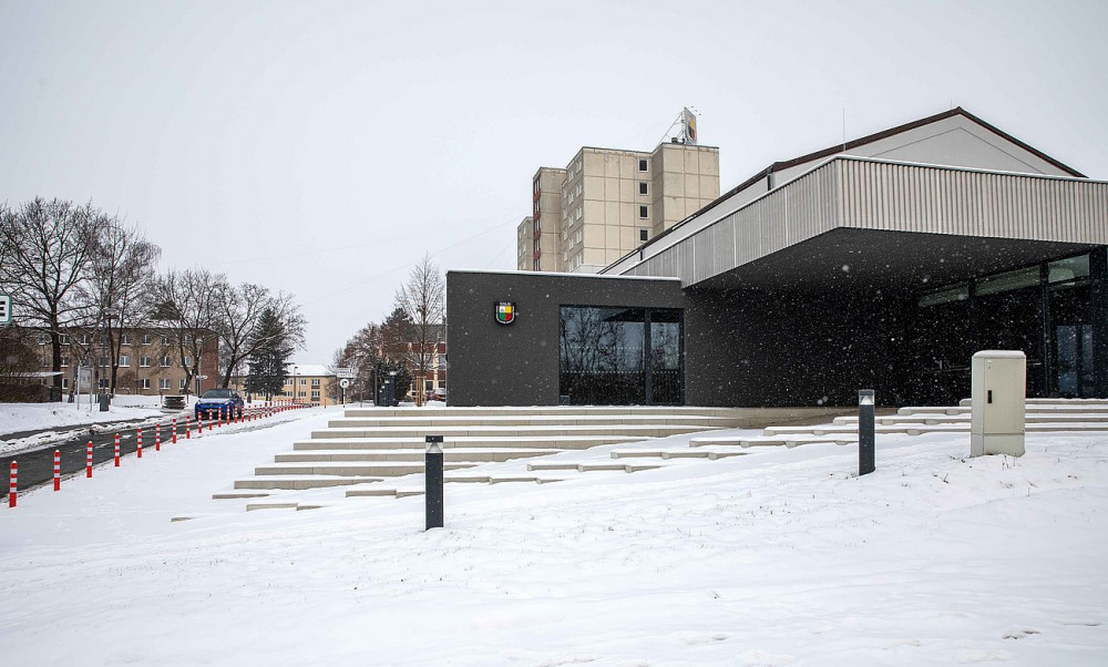 Velkokapacitní očkovací místo Plzeňského kraje bude v objektu elektrotechnického učiliště v Plzni na Skvrňanech