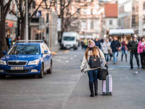 STUDIE: Počet bytů ke krátkodobému nájmu v Praze klesl o 45 procent