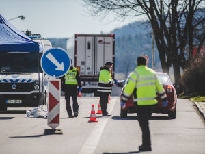 Omezení pohybu přehledně: Kde najdete potvrzení o služební cestě a kam můžete bez obav vyrazit?