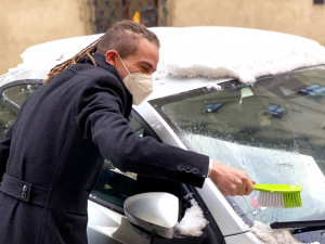 PRŮZKUM: Náskok koalice Pirátů a STAN před hnutím ANO se v březnu snížil