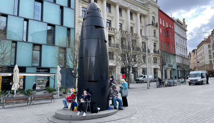 Brněnský orloj vydává limitované skleněnky, kuličková mafie je na pozoru