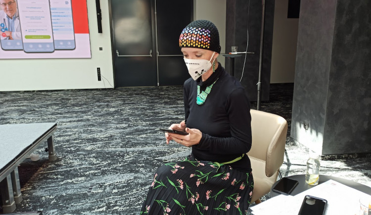 Nová mobilní aplikace propojuje onkologické pacienty s lékaři