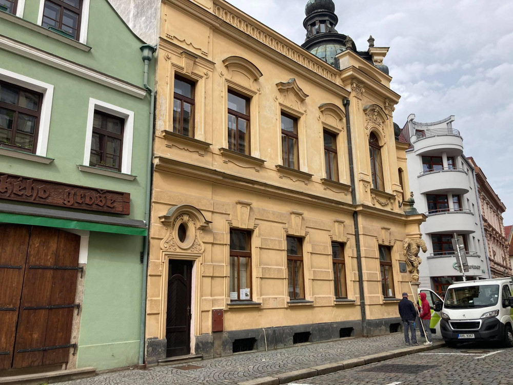 Bývalou historickou knihovnu v Hradci Králové využije biskupské gymnázium