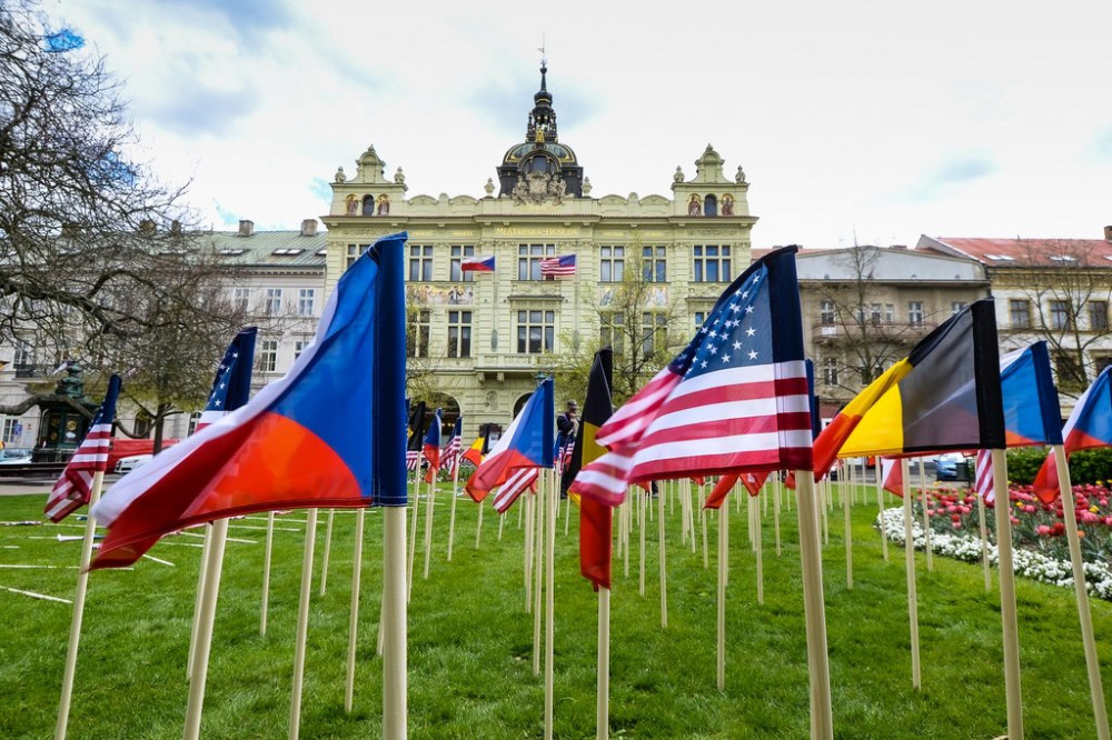 V předvečer zahájení Slavností svobody uctila Plzeň památku obětí válek
