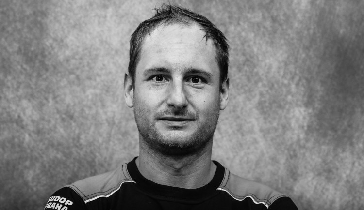 Před rokem bojoval o život, letos vyrovnal český rekord na Dakaru. Život chci žít a ne jen prožít, říká Michek