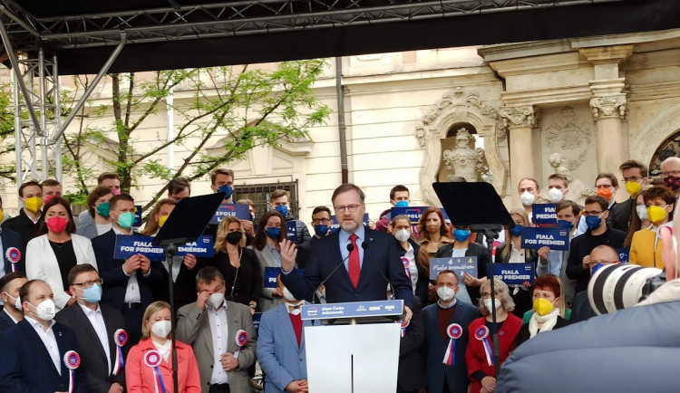 Koalice Spolu zahájila brněnskou kampaň, počasí politikům nepřálo