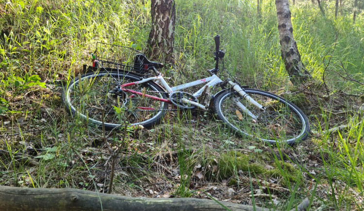 Pátrací akce skončila tragicky, mrtvého muže našli dobrovolníci