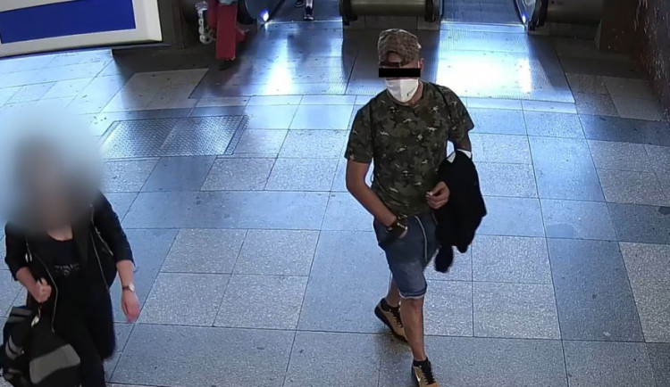 Jak se nestat obětí sexuálního obtěžování? Radí policejní koordinátorka prevence