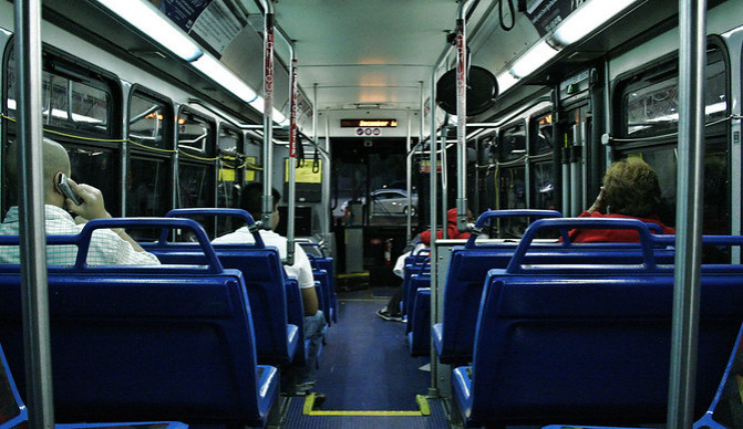 Opilý cestující vzal řidičce v Brně klíče od autobusu