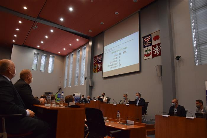 Vysočina pošle na jižní Moravu 10 milionů korun. Pro bylo všech 36 přítomných zastupitelů