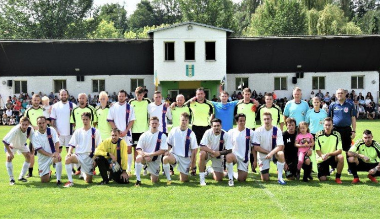 Hokejisté Motoru si zahrají fotbal, přijede Koller, Šíp nebo Hašek