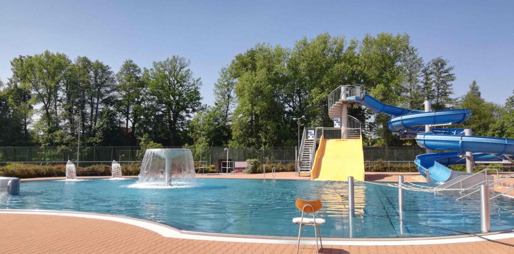 Koupaliště v Meziměstí možná zavře, návštěvníky odrazují protikoronavirová opatření