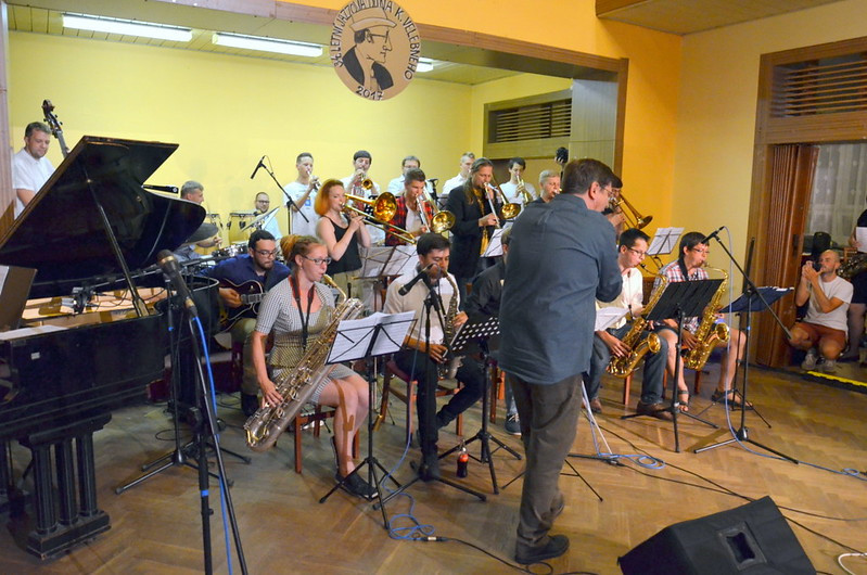 Na letní jazzovou dílnu ve Frýdlantu budou moci přijet i američtí lektoři