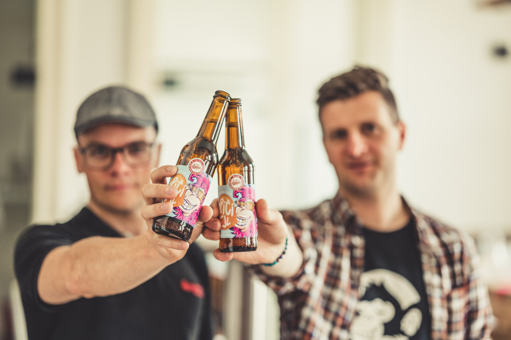 Budvar představil další novinku. Opičí Ejl je čistý, svěží a příjemně hořký