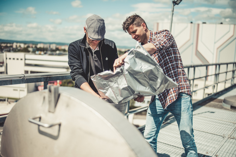 Budvar představil další novinku. Opičí Ejl je čistý, svěží a příjemně hořký