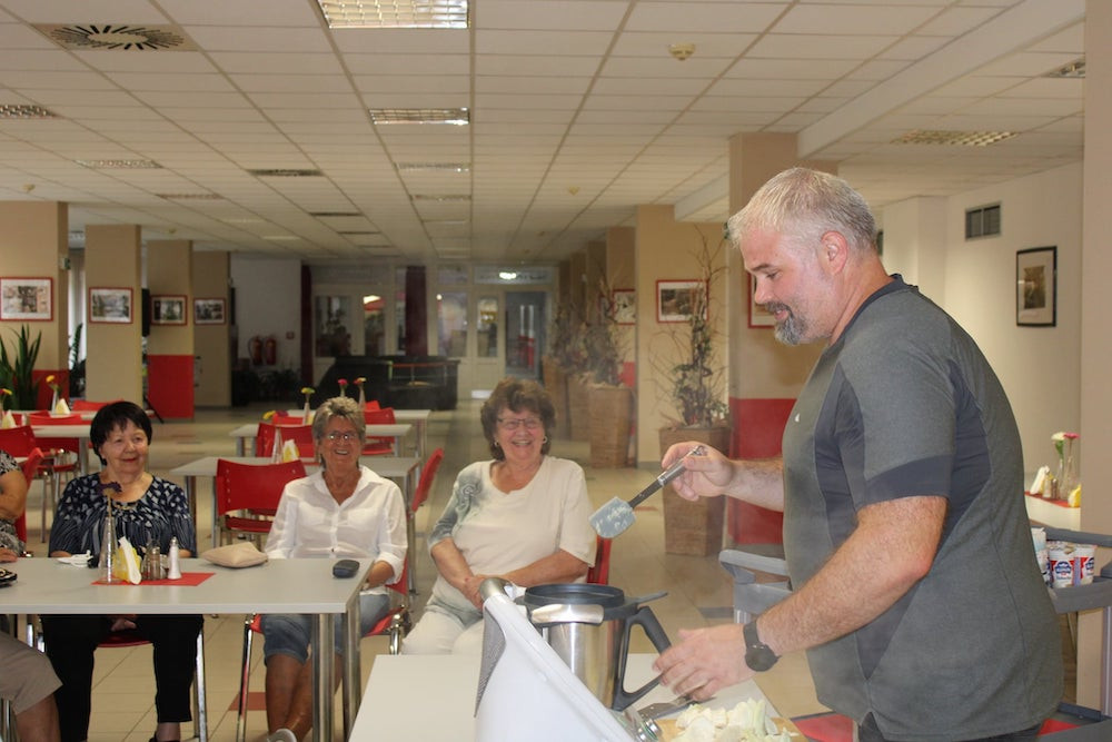 V Alzheimercentru České Budějovice vařil finalista soutěže MasterChef Česko
