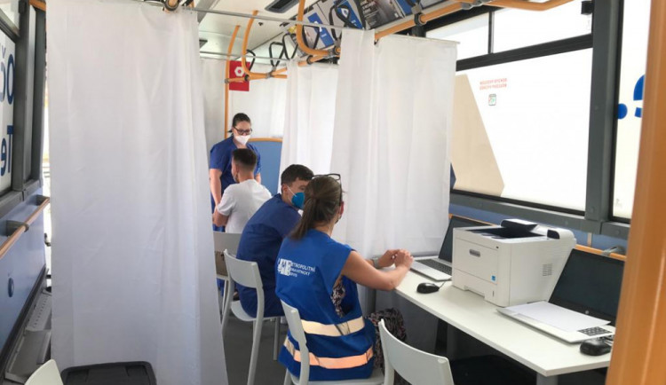 Pražský očkovací autobus zamíří na výstaviště nebo na náplavku