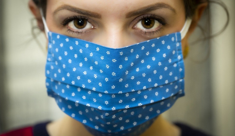 Ministerstvo zdravotnictví diskriminuje lidi s protilátkami, potvrdil Nejvyšší správní soud