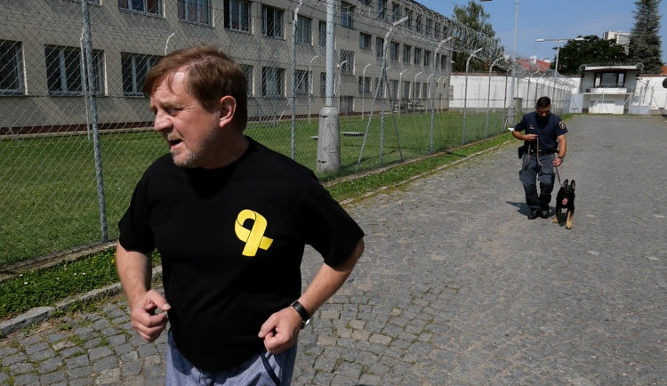 Prahou dnes budou utíkat stovky vězňů. Akci podpoří Čtvrtníček nebo Neužil