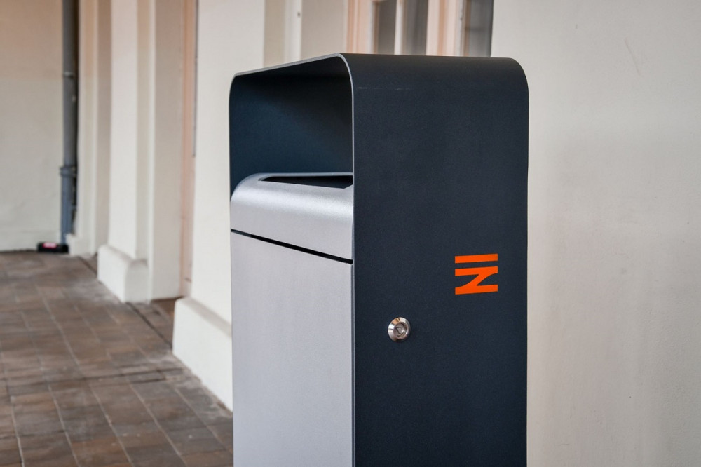 Správa železnic vybaví 12 nádraží novým mobiliářem, první budou Horažďovice