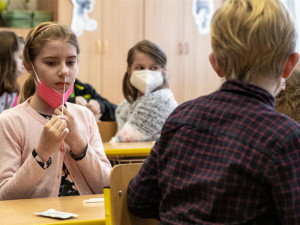 Vojtěch: Testy na covid ve školách teď pokračovat nebudou, možná na podzim