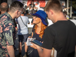 První dáma české pravice je bojovnice. Klepe na dveře parlamentu