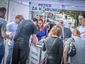 První dáma české pravice je bojovnice. Klepe na dveře parlamentu