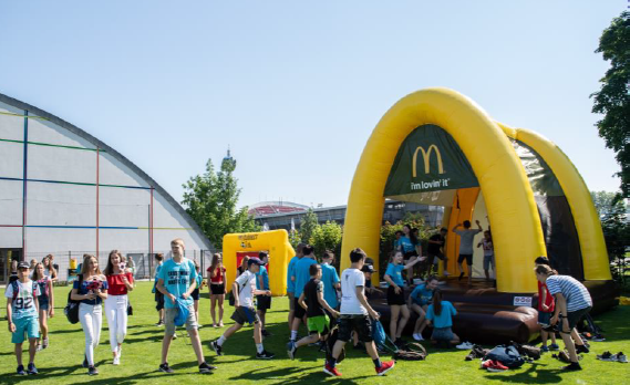 Na jaře s nudou zatočily tisíce dětí, letos se mohou opět těšit na oblíbený McDonald’s Cup