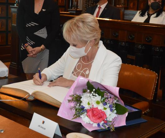 Ceny města Prostějova dostalo šest osobností. Střelkyně, taneční mistr nebo fotograf