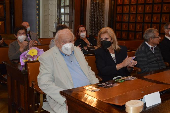 Ceny města Prostějova dostalo šest osobností. Střelkyně, taneční mistr nebo fotograf