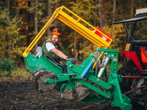 EG.D zavádí řízenou výsadbu rostlin kolem vedení. Má minimalizovat kácení kvůli dodržení ochranného pásma