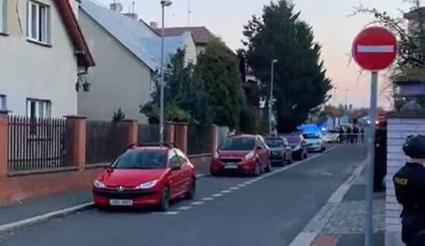Střelba v Praze. Dva lidé zemřeli, střelec spáchal sebevraždu