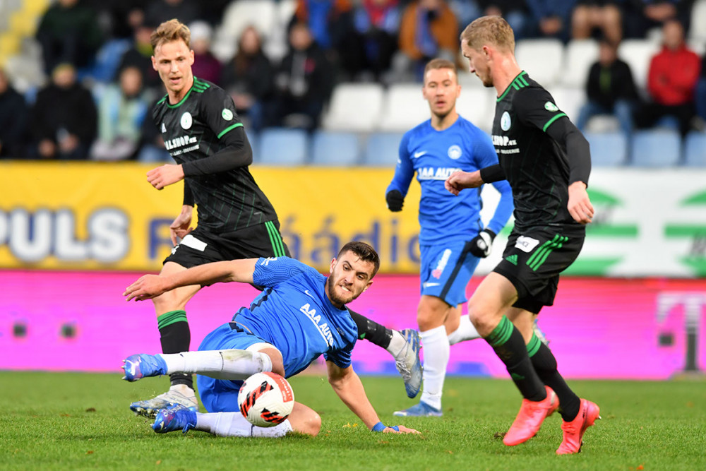 Slovan reaguje na otevřený dopis Bohemians. Nepřímo nás obviňují z ovlivnění zápasu, zlobí se klub