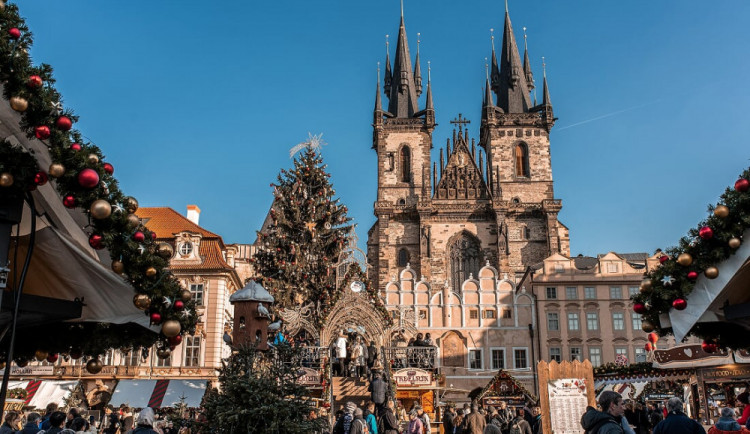 Česká města ruší vánoční akce. Trhy v Praze budou jen pro očkované a pro ty, co prodělali covid