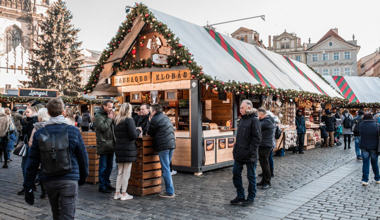 Vánoční trhy v Praze? Zrušený kulturní program a občerstvení jen pro očkované