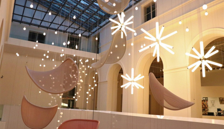 Uměleckoprůmyslové muzeum se po letech oprav otevírá. Láká na přehlídku designu