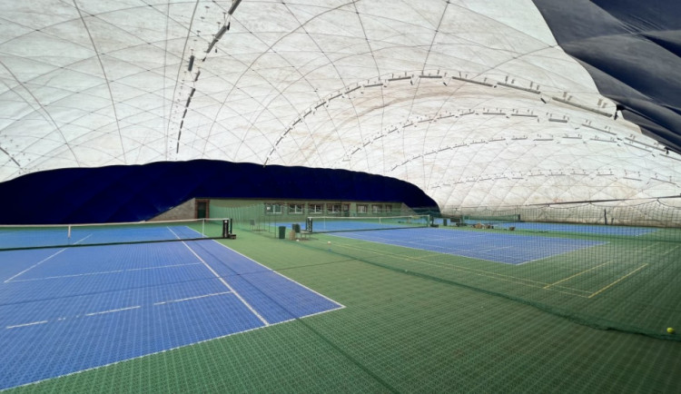 Praha přivítá unikátní sérii tenisových turnajů. Mladí hráči se mohou dostat na Wimbledon