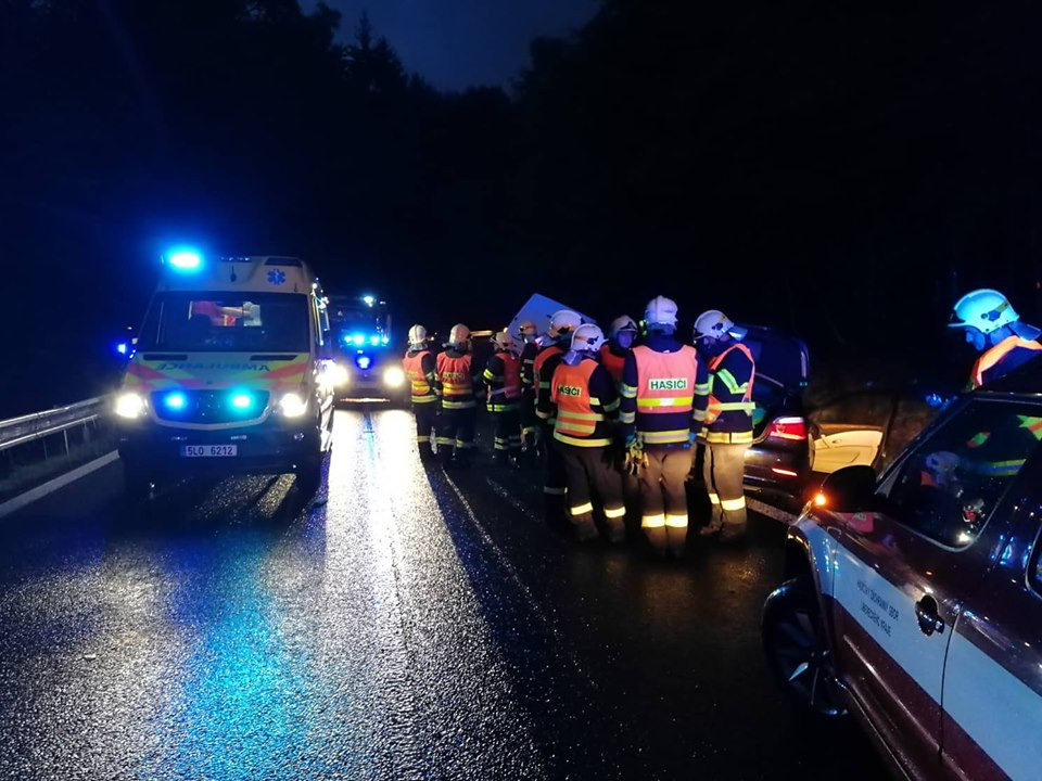 Neviditelné nehody. V tomto ročním období jsou chodci a cyklisté nejvíc ohrožení