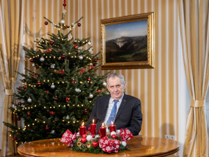 VIDEO: Zeman v proslovu ocenil bývalou vládu, nová má řešit covid či rozpočet