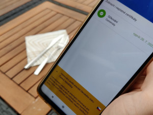 Certifikáty o očkování proti covidu budou platit devět měsíců až od 1. února