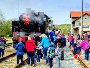 Spolek zachraňuje parní lokomotivy a vrací je zpátky na koleje, teď shání peníze na generální opravu jedné z nich