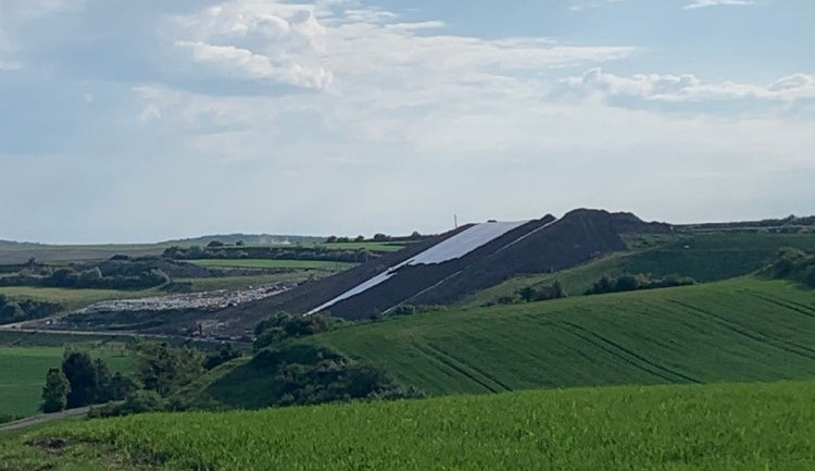 Lidé třídí dobře, ne vše se ale dá využít, říká dlouholetá šéfka odpadové firmy.