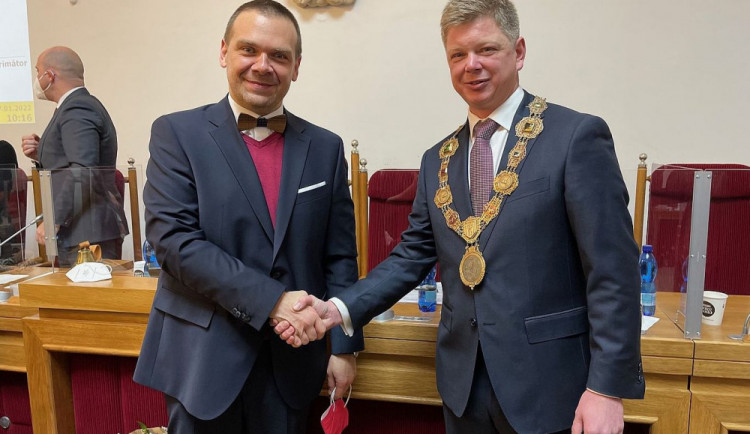 Plzeň má nového primátora, Martina Baxu střídá v čele čtvrtého největšího města v ČR Pavel Šidelář.